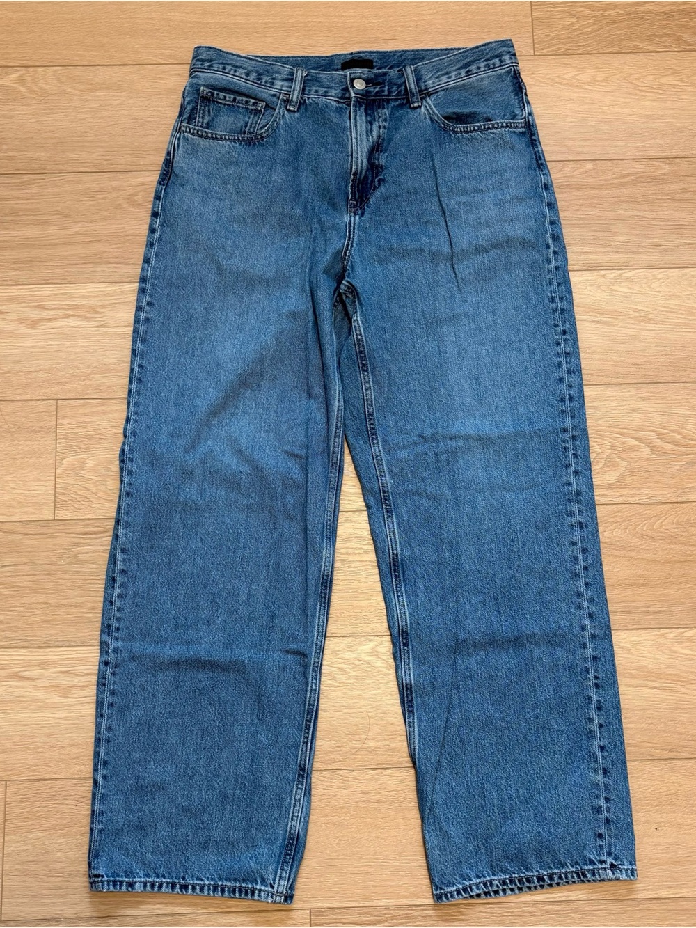 UNIQLO Baggy Straight Leg Men’s Jeans